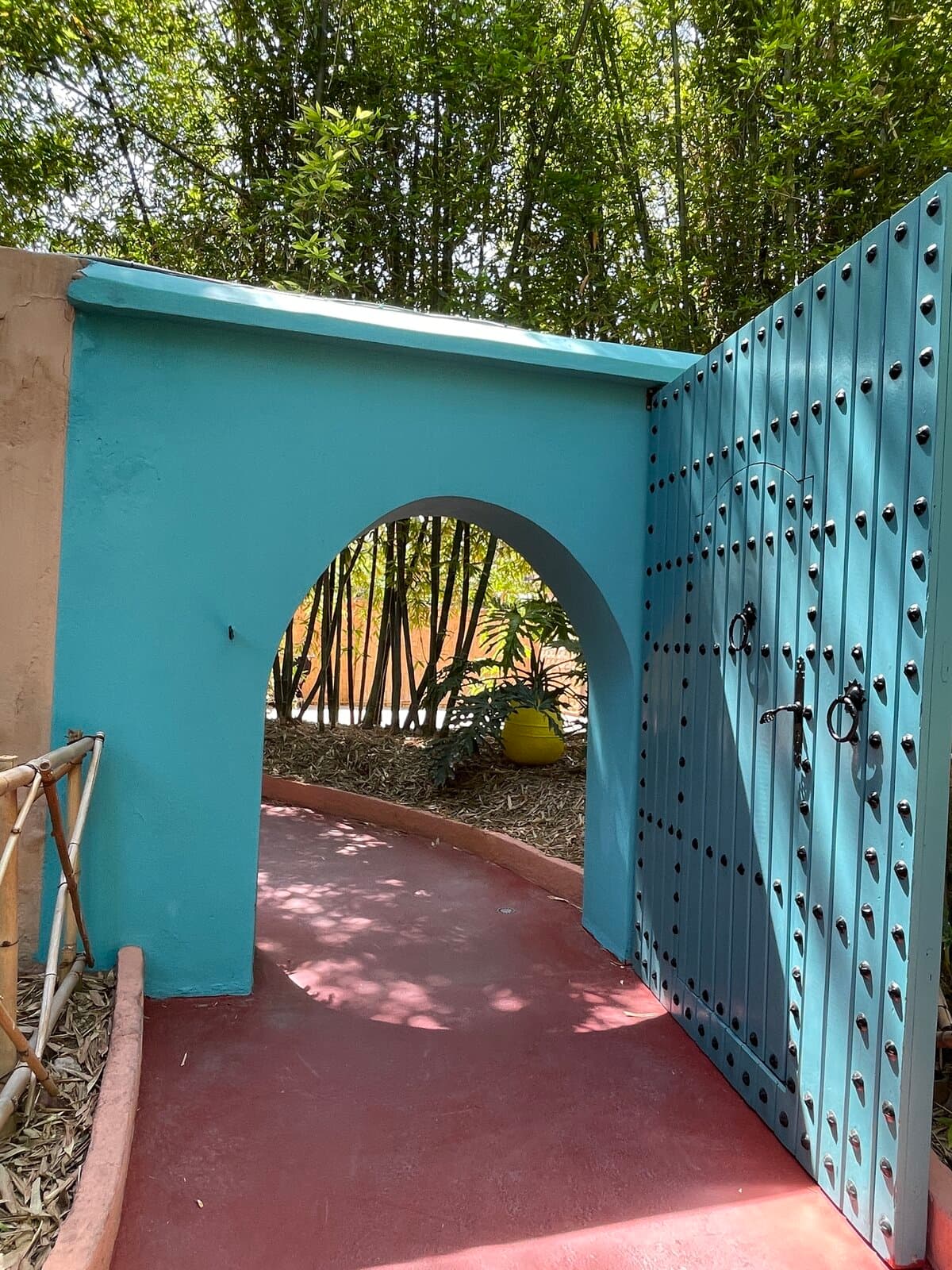 Majorelle Garden blue and pink walls